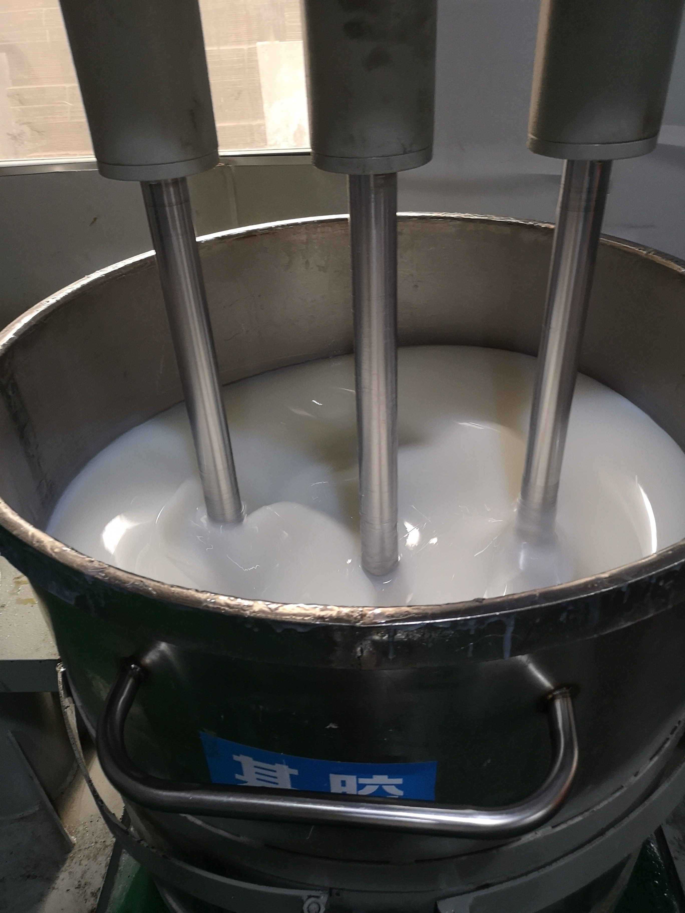 液體硅膠跟固化劑沒(méi)有攪拌均勻會(huì)有什么情況 ？