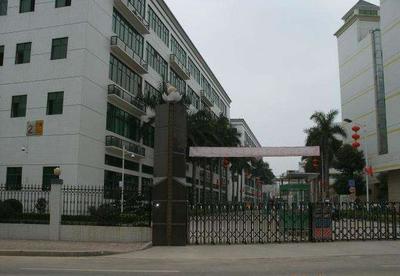 深圳大浪女孩子最多的電子廠,打工仔不關心工資,只為找個女朋友