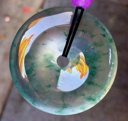 緬甸翡翠玉石 互聯(lián)網(wǎng)浪潮下，實體珠寶店的盈利困境